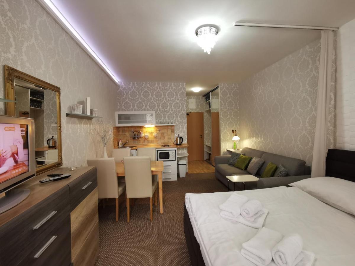 Apartmany Fatrapark 1 S Wellnessom Hrabovska Dolina Ruzomberok Exterior photo